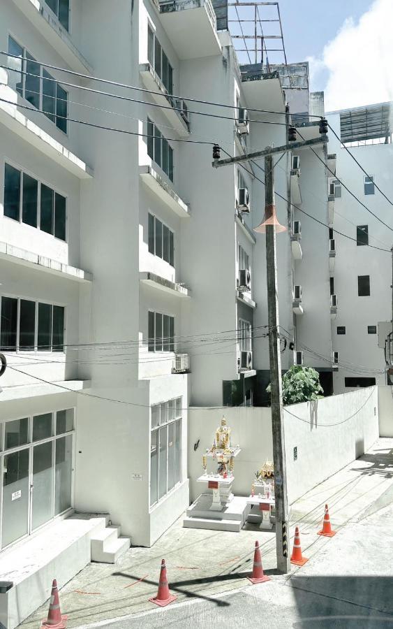 Baobab Hotell Patong Eksteriør bilde
